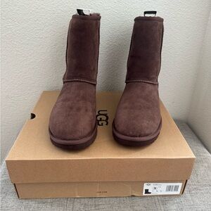 Ugg classic short chocolate brown 9